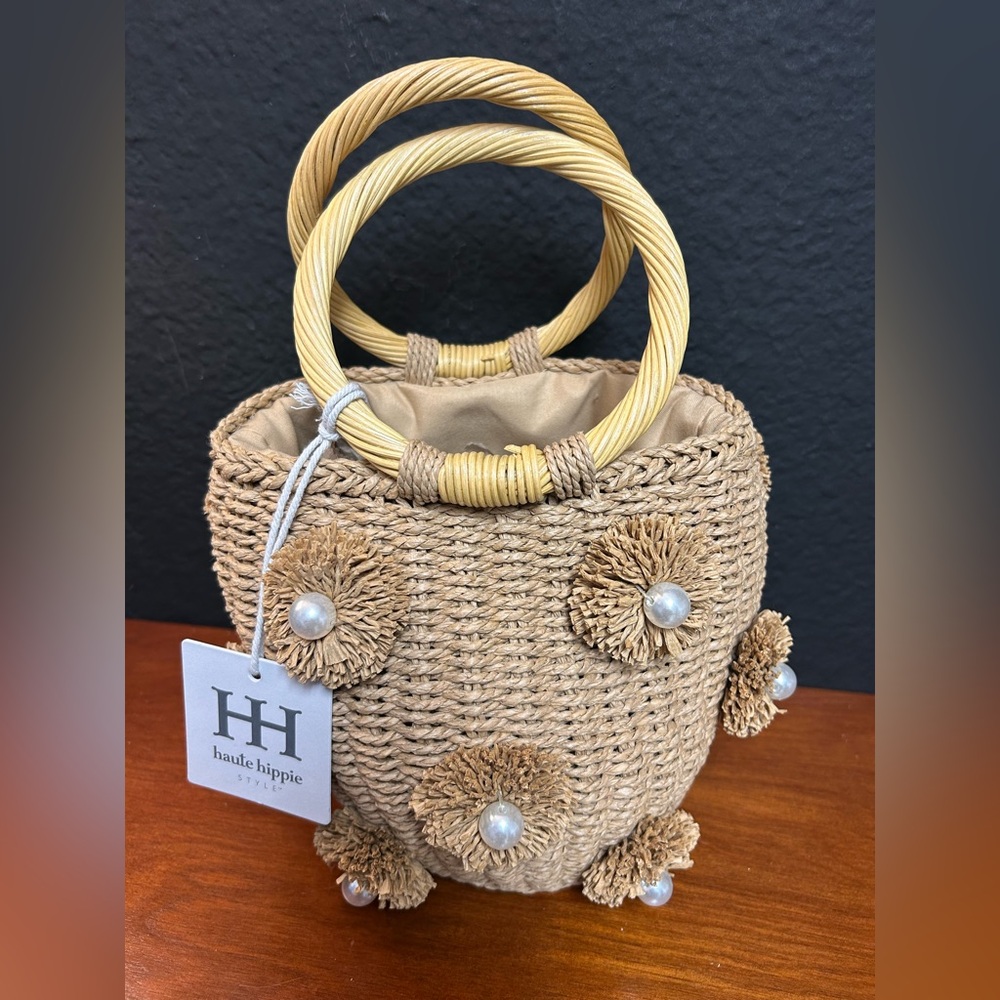 Haute Hippie Handwoven Double Handkes Straw Bucket Faux Pearl Bag. Nwt